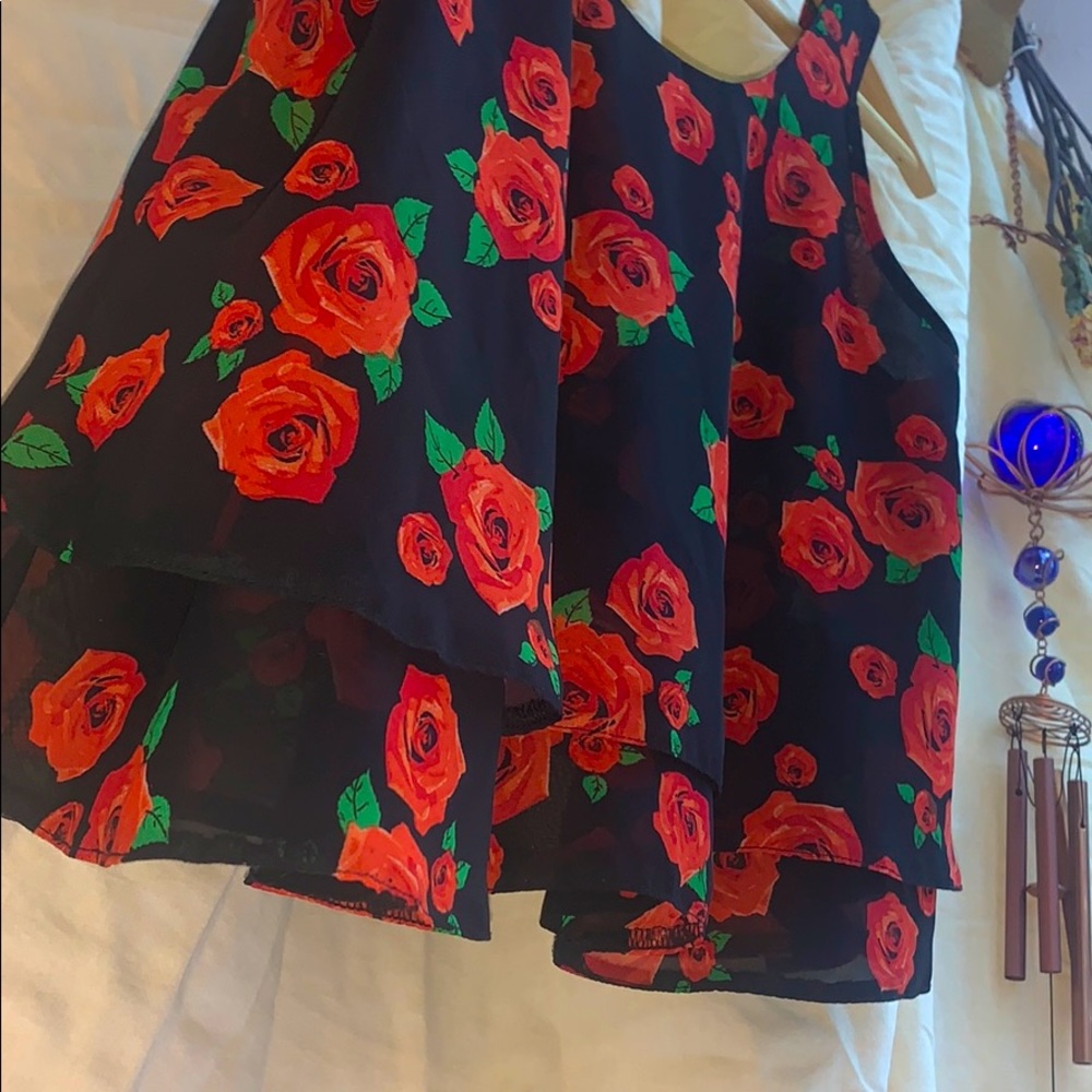 *ATMOSPHERE*~ ‘ROSES ARE RED’ TIERED SHEER CAMI - Picture 10 of 10
